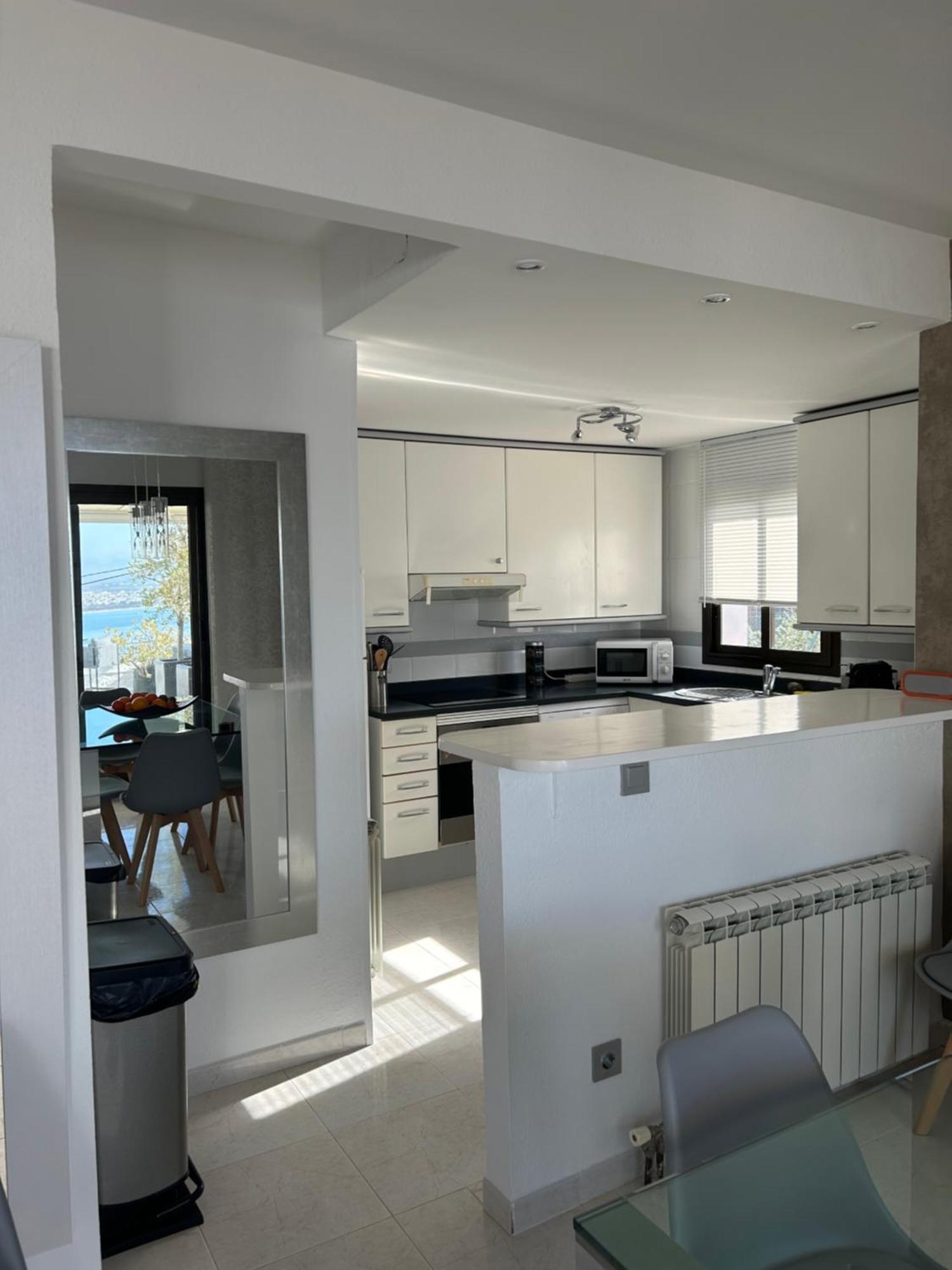 Appartement Duplex Rosas Avec Terrasse Magnifique Jacuzzi Vue Mer المظهر الخارجي الصورة