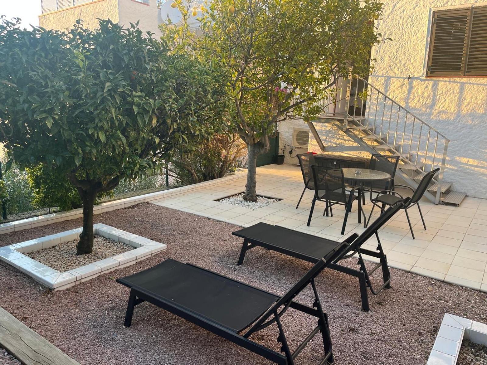 Appartement Duplex Rosas Avec Terrasse Magnifique Jacuzzi Vue Mer المظهر الخارجي الصورة